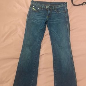 Diesel Jeans Size 27, Medium Wash, Boot Cut